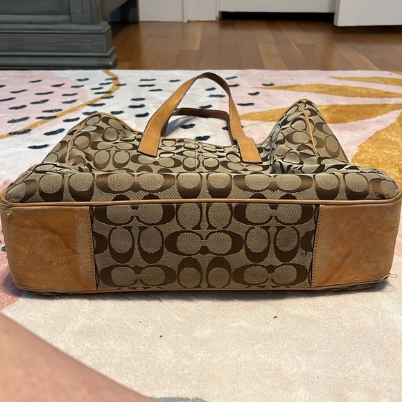 Vintage authentic Coach shoulder bag - Picture 5 of 11